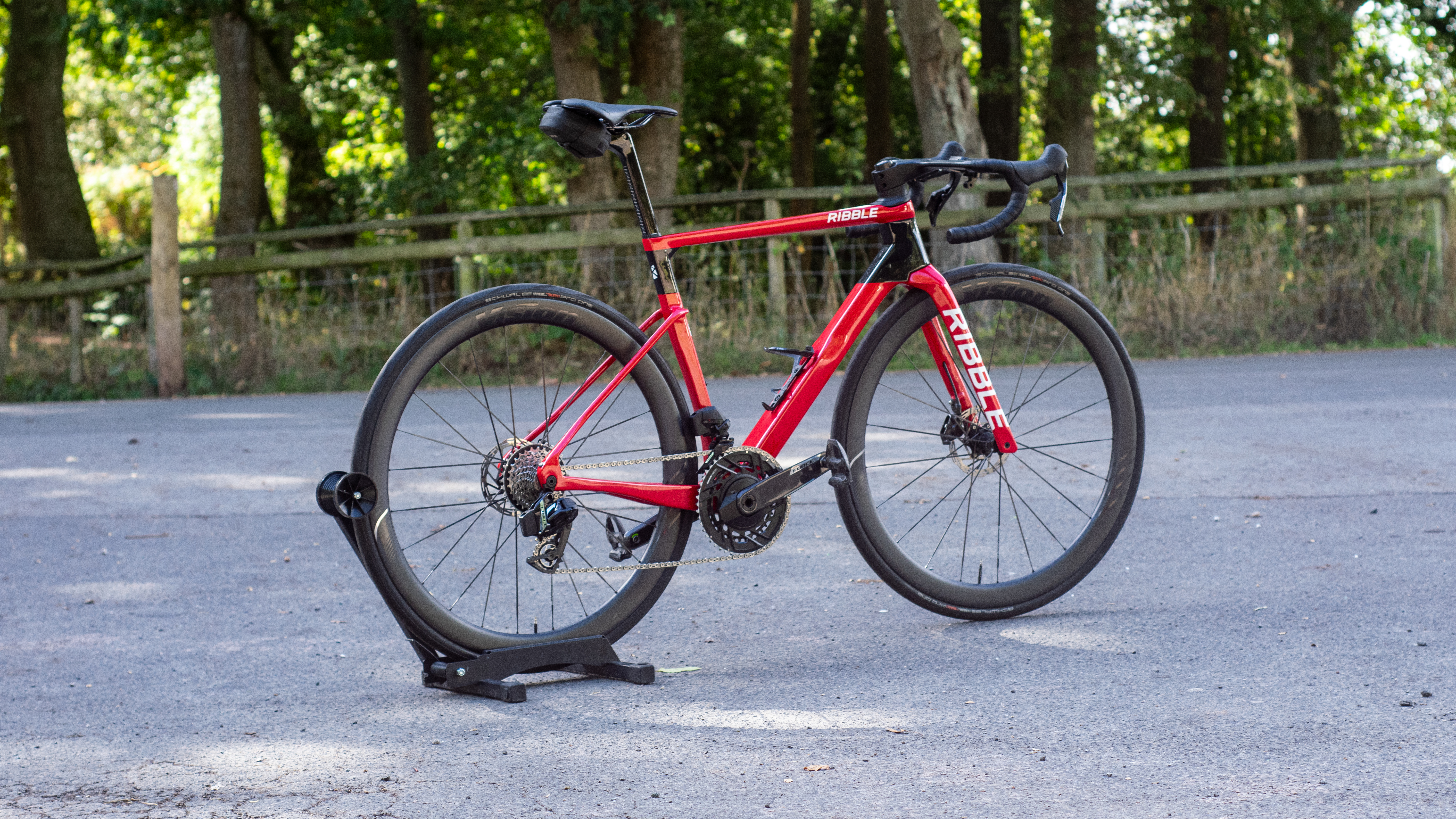 A Ribble bike fitted with Vision Metron RS wheels 
