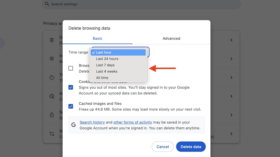 How to choose the duration for clearing cookies and cached files on Google Chrome