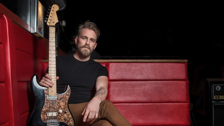 Joey Landreth with Coodercaster