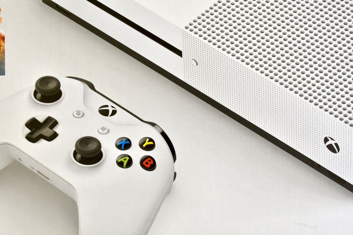 Microsoft Contractors Have Listened To Xbox Recordings For Years 