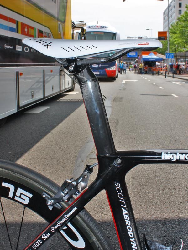 Scott will offer the Project F01 with two seatpost offset options.