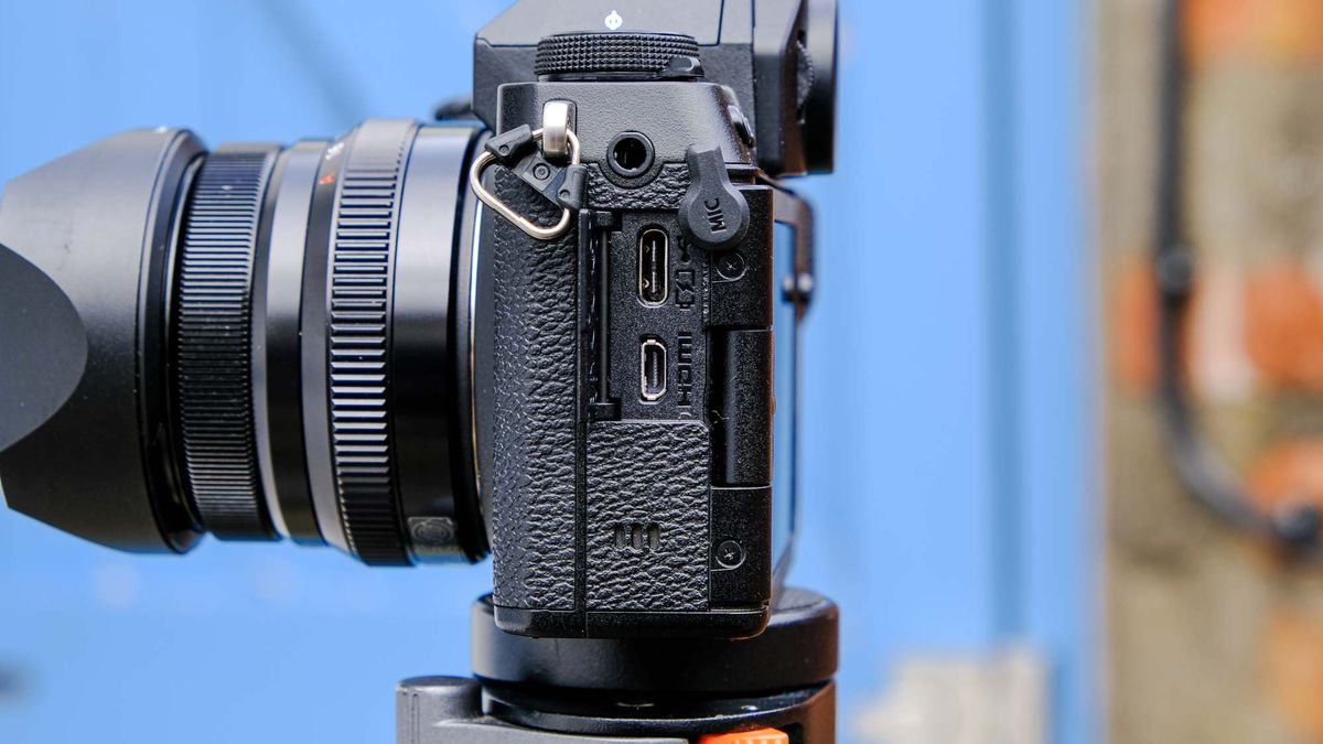 Fujifilm X-S20 Review | Tom's Guide