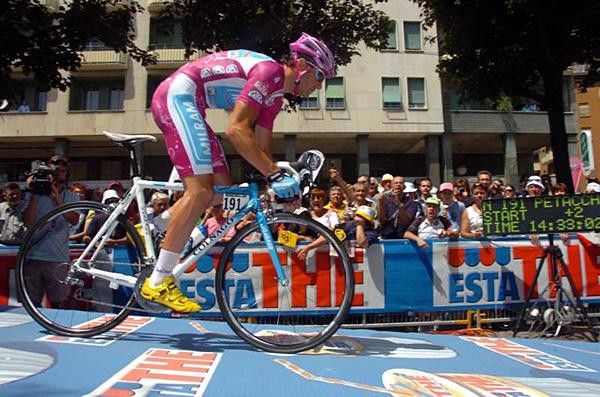 Alessandro Petacchi (Milram) had no chance of winning this stage. No Chance!