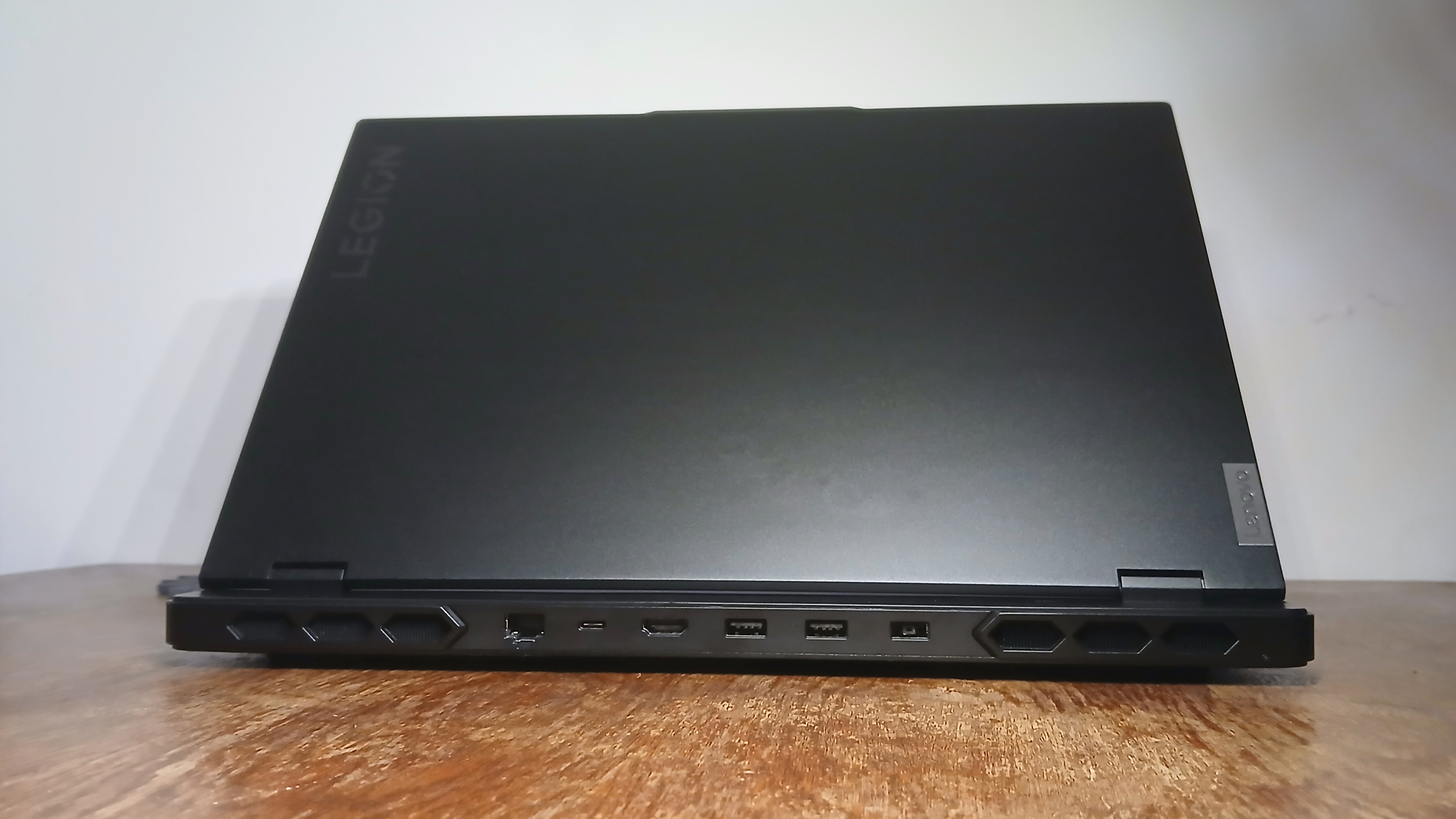 Lenovo Legion Pro 7i Gen9 gaming laptop