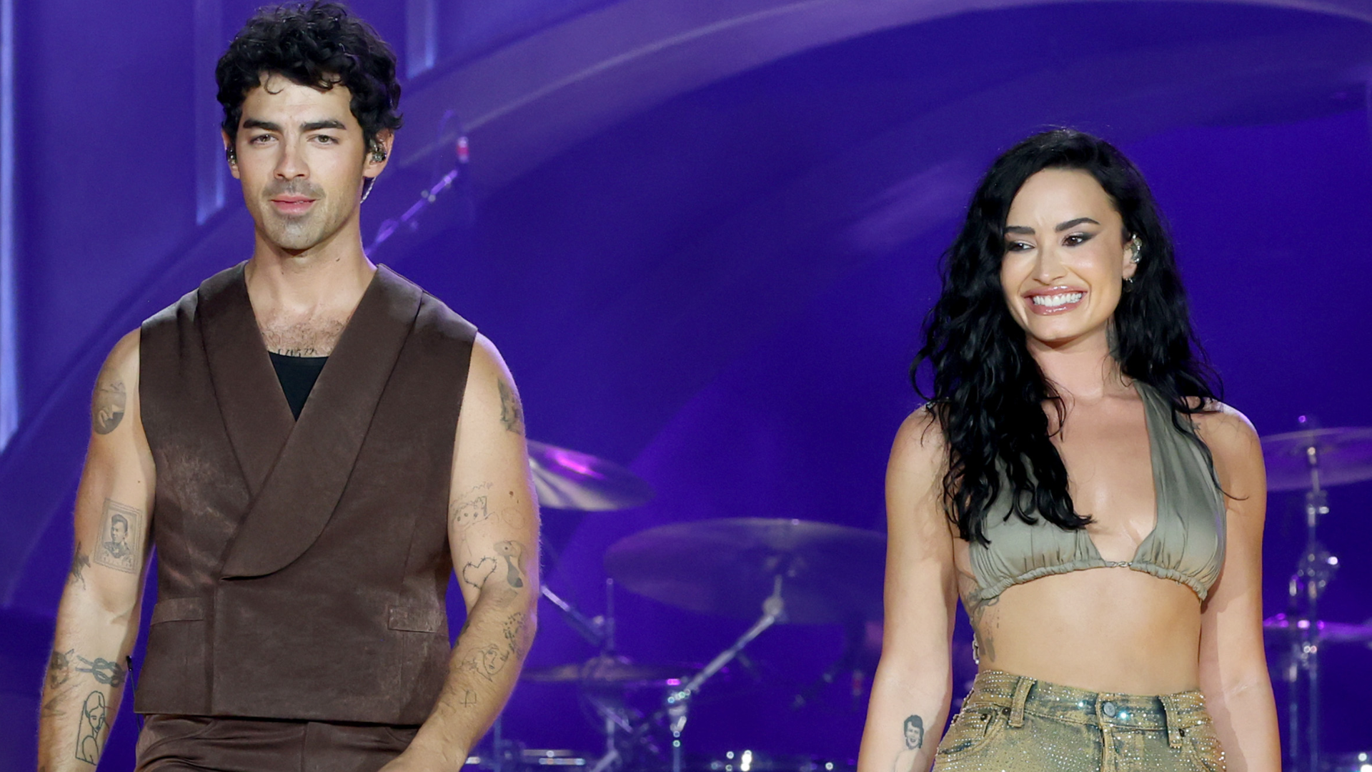 Demi Lovato joined Joe Jonas on stage to sing songs from Camp Rock