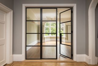 Origin's OI-30 glazed internal door collection in situ in modern home