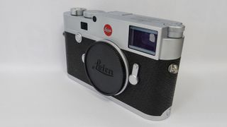 These previously leaked images from the FCC registration depict the Leica M10-R in silver