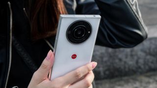 The Leica Leitz Phone 2 in hand