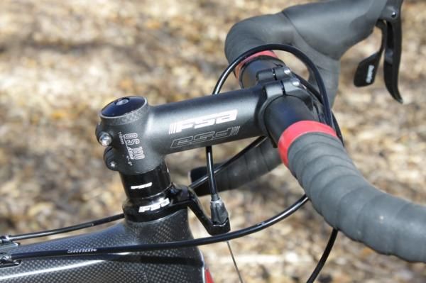 The OS-190 stem seems outgunned by the rest of the kit