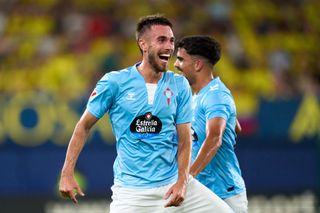 VILLARREAL, SPAIN - AUGUST 26: Oscar Mingueza of RC Celta celebrates after scoring his team's second goal during the LaLiga EA Sports match between Villarreal CF and RC Celta de Vigo at Estadio de la Ceramica on August 26, 2024 in Villarreal, Spain. (Photo by Alex Caparros/Getty Images)