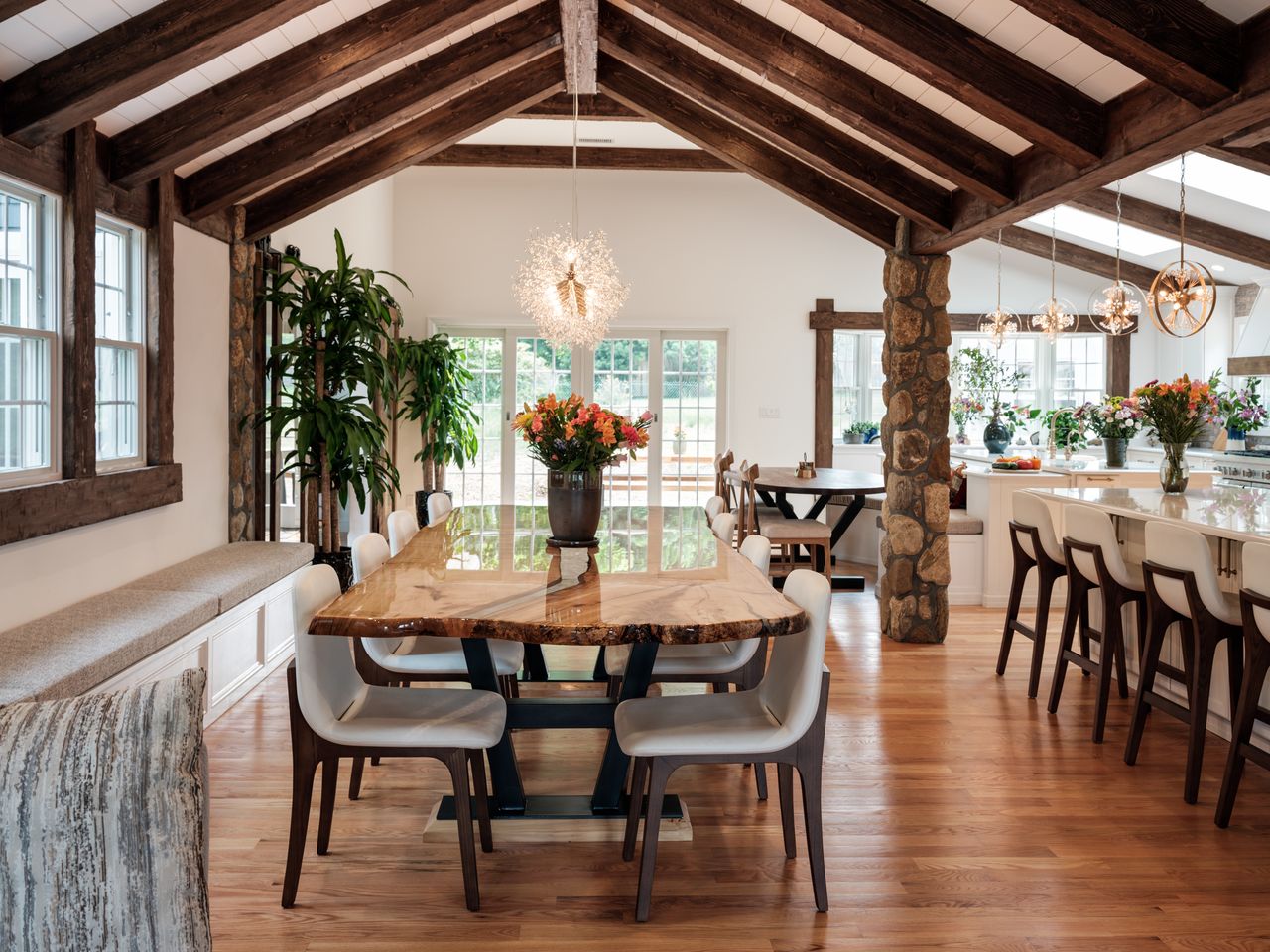 Open plan kitchen diner with chairs round the table