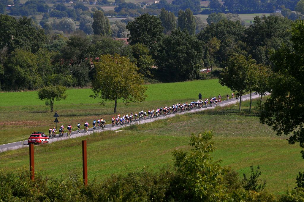 TIVOLI ITALY SEPTEMBER 14 Peloton Landscape during the 31st Giro dItalia Internazionale Femminile 2020 Stage 4 a 1703km stage from Assisi to Tivoli 237m GiroRosaIccrea GiroRosa on September 14 2020 in Tivoli Italy Photo by Luc ClaessenGetty Images