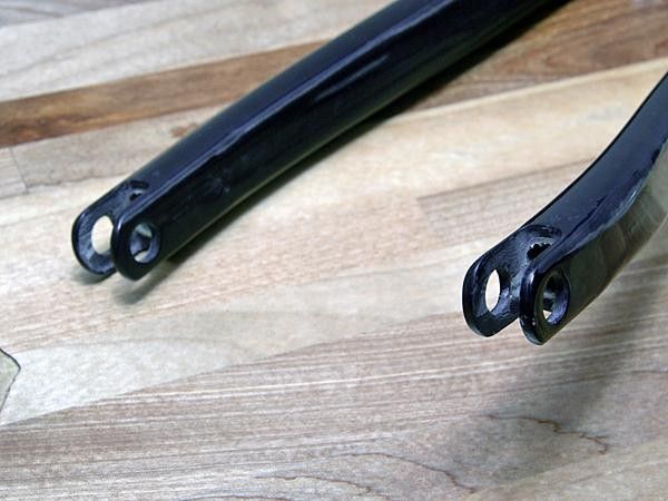 The dropout pivots are molded directly into the new carbon swingarm.