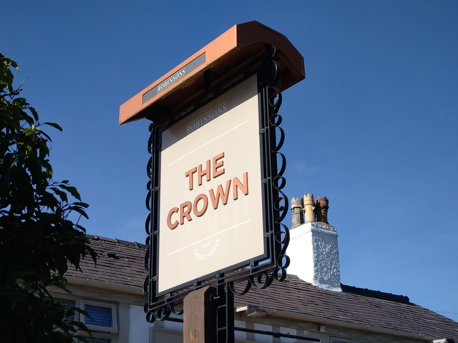 Sony Xperia 10 IV camera sample showing a pub sign at 2x optical zoom