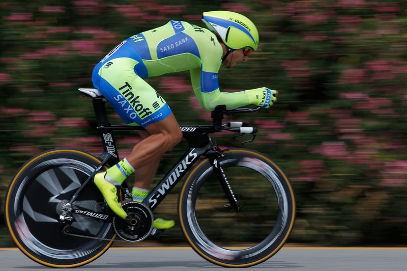 Peter Sagan (Tinkoff-Saxo) will wear the yellow jersey after winning the time trial