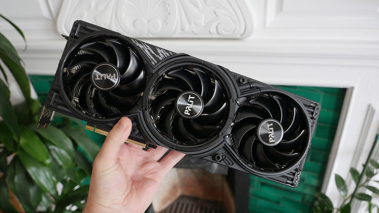 I've finally got my 5070 rig back from storage, and it's like being able to breathe again