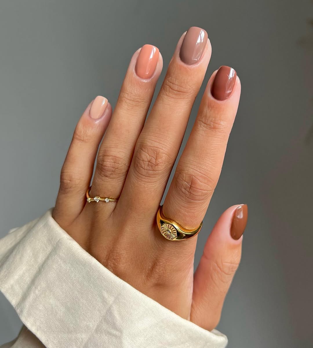 Mix-and-Match Nail Colour Trend