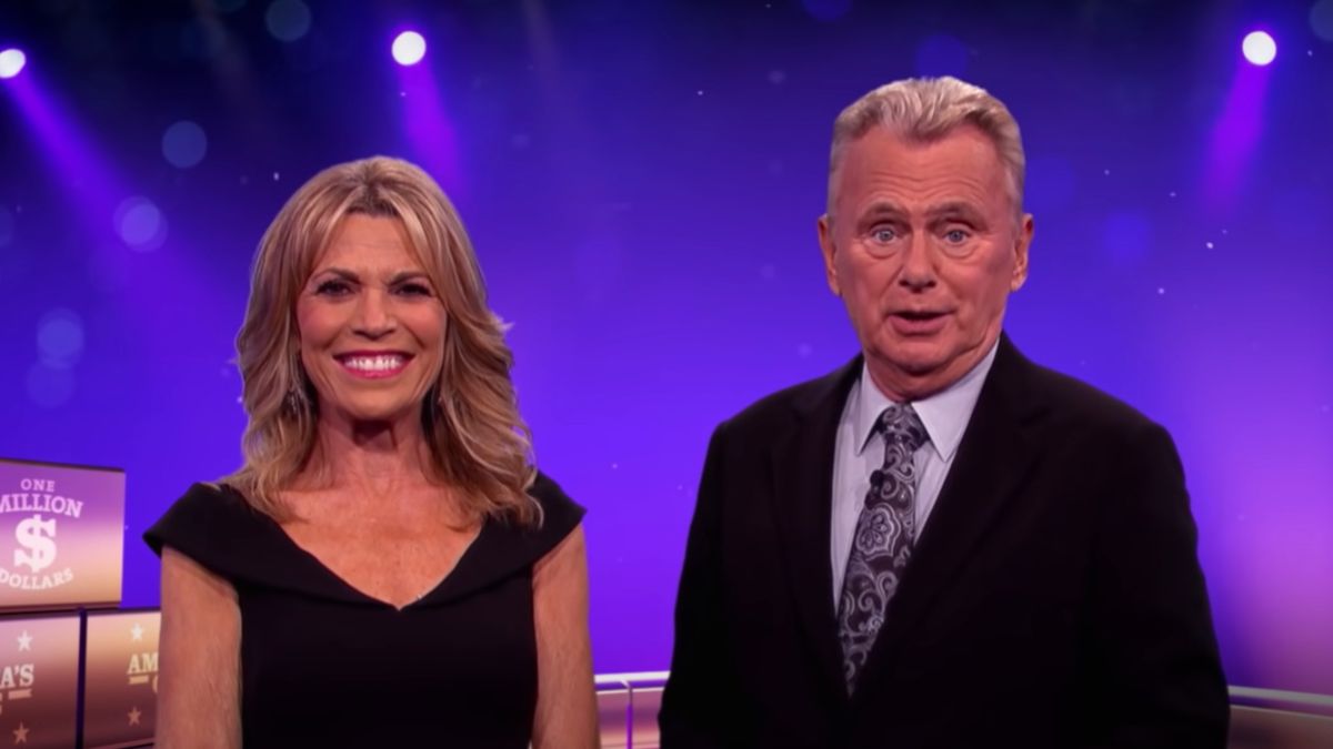 As Wheel Of Fortune’s Pat Sajak Prepares For Retirement, Vanna White ...