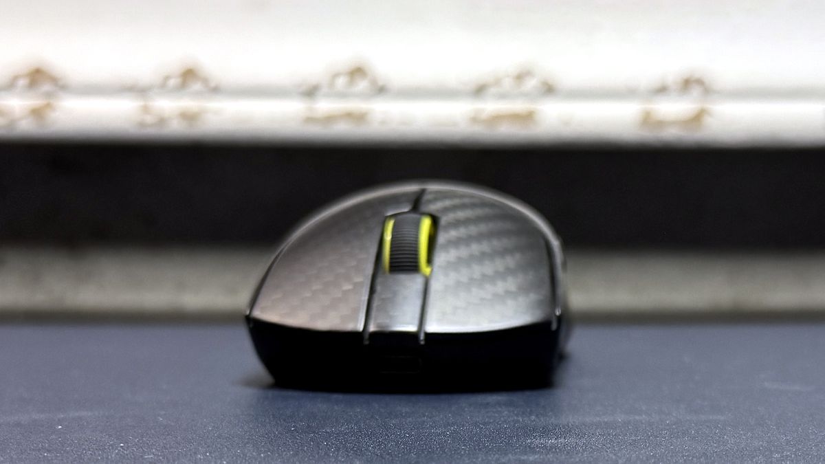 Corsair Sabre V2 Pro Wireless CF