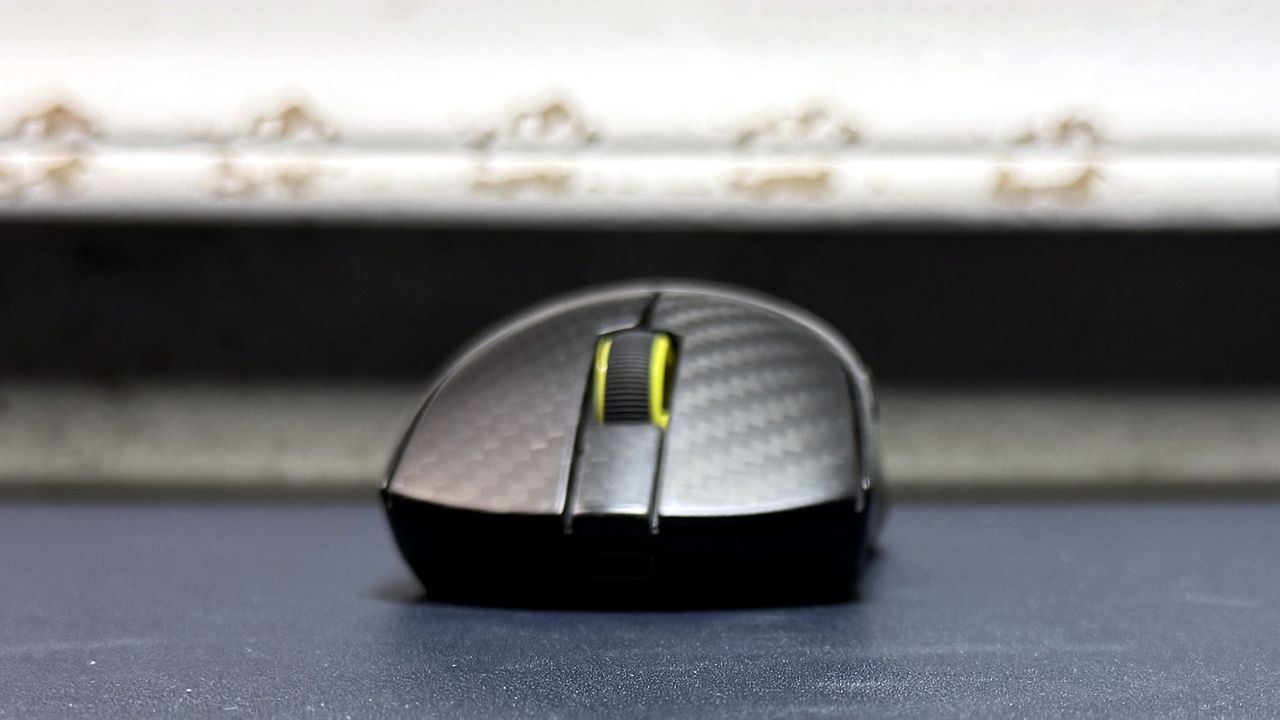 Corsair Sabre V2 Pro Wireless CF