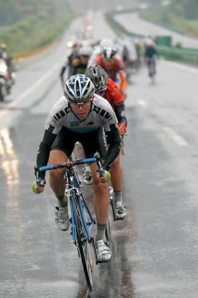 Roman Zhiyentayev (Kazakhstan) initiated the break of the day, before the climb began.