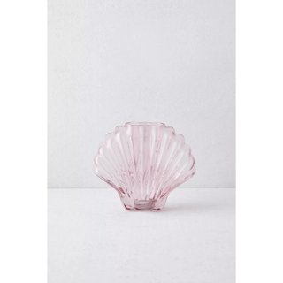 pink shell vase