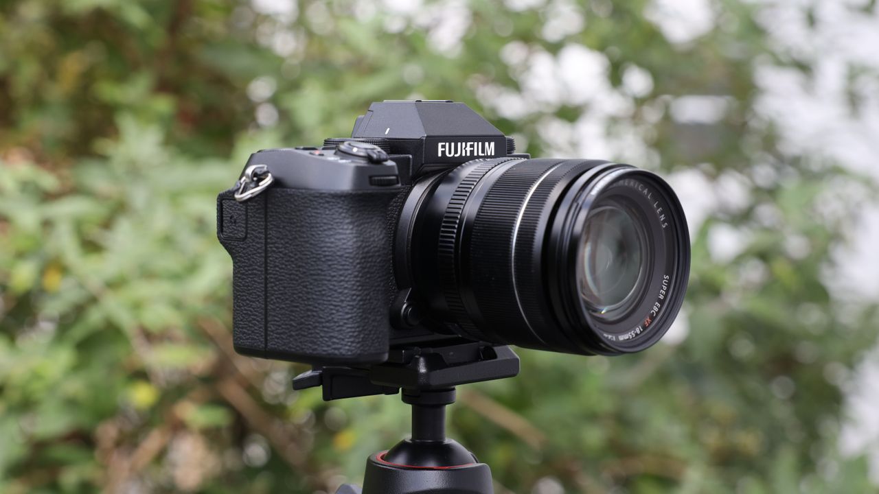 Fujifilm X-S20 camera