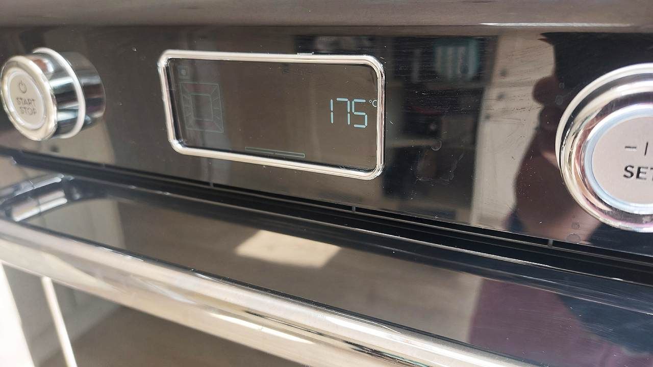 Smeg 10-in-1 Countertop Oven