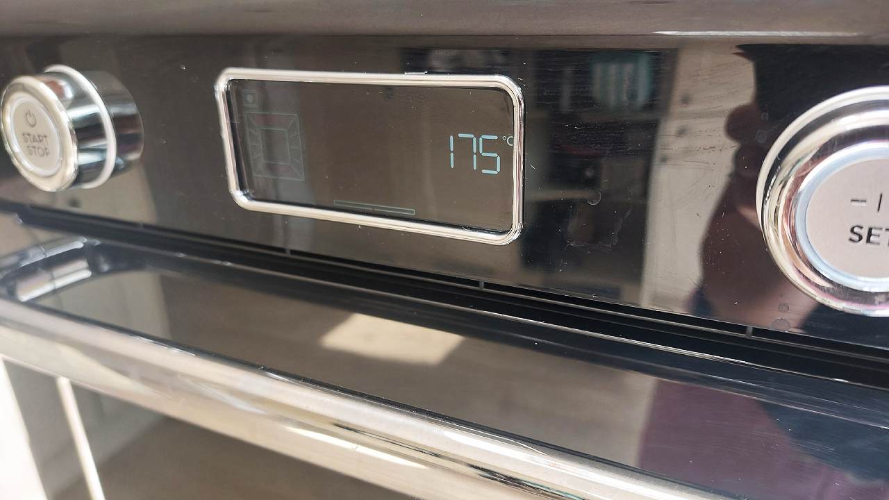 Smeg 10-in-1 Countertop Oven