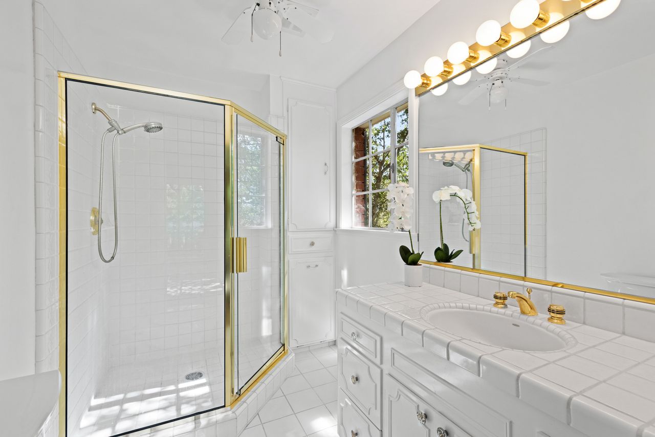 A home for sale in Santa Rosa, California.