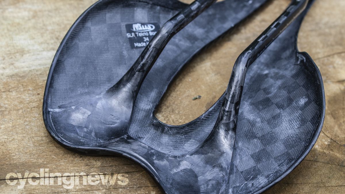 Selle Italia SLR Boost Tekno Superflow saddle