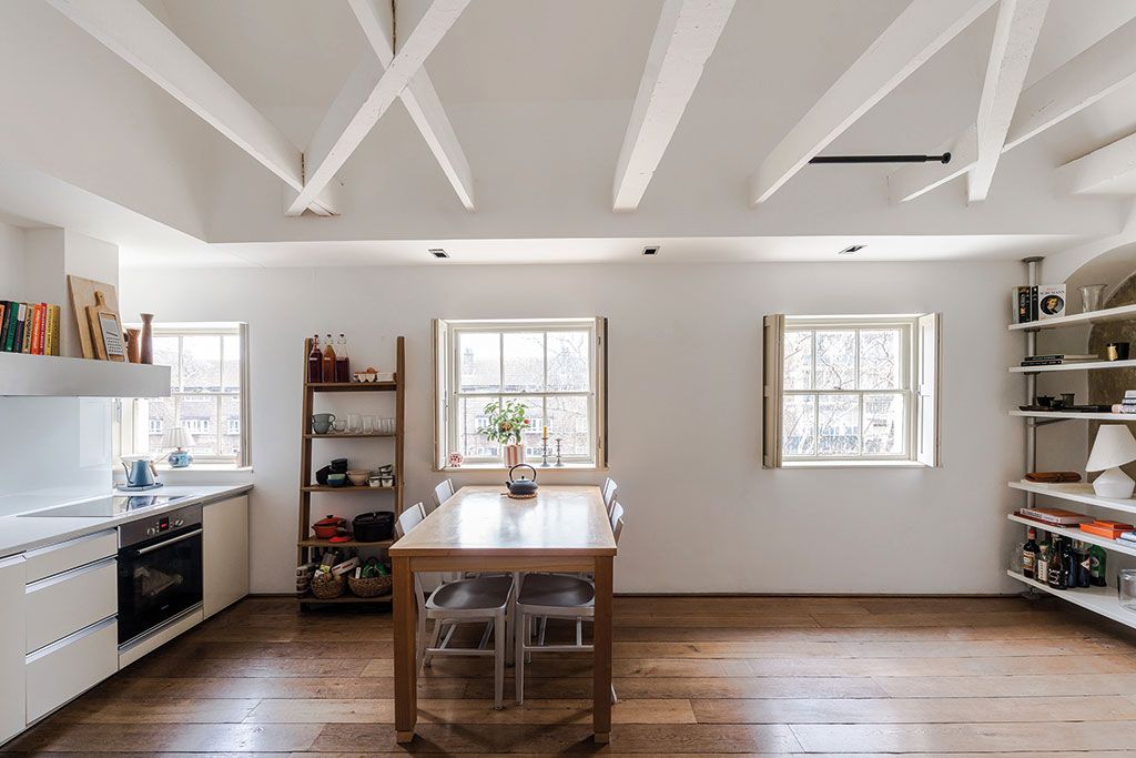 Houses for sale for around &pound;500,000: Charles Square, London N1
