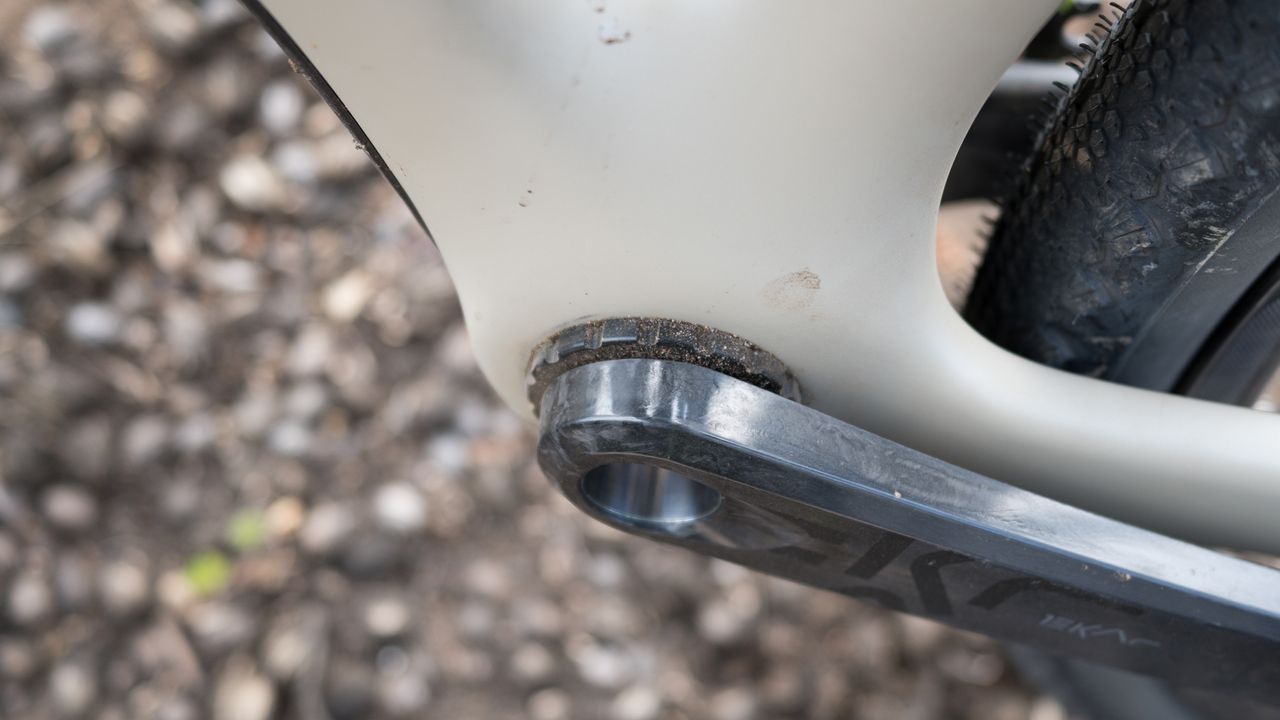Enve MOG gravel bike t47 threaded bottom bracket