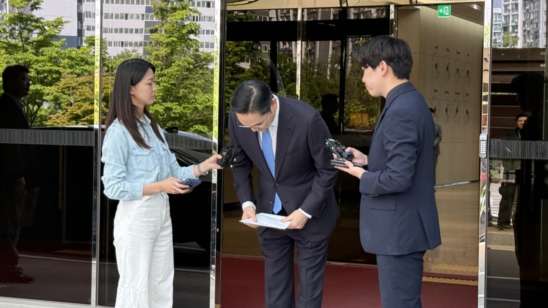 Samsung meeting transcripts show memory workers offered incredible 607% bonus worth $477,000, while logic chip staff get as little as 50% — union says misbalance 'creates a retention crisis the company cannot afford'