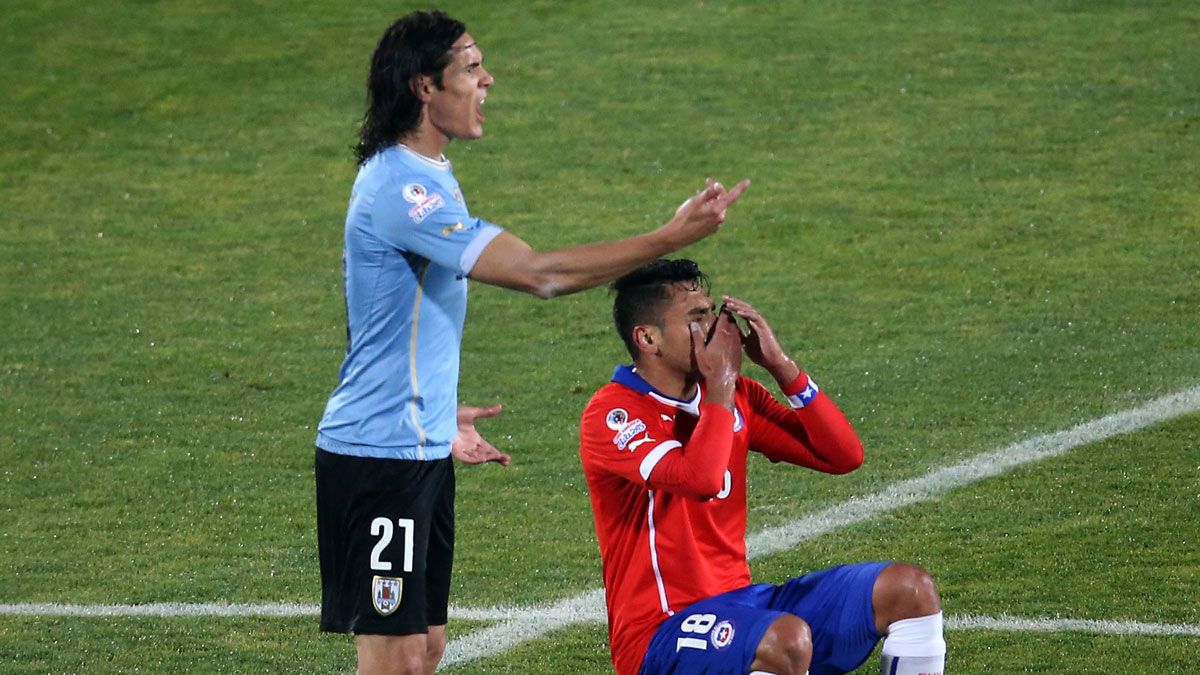 Edinson Cavani and Gonzolo Jara