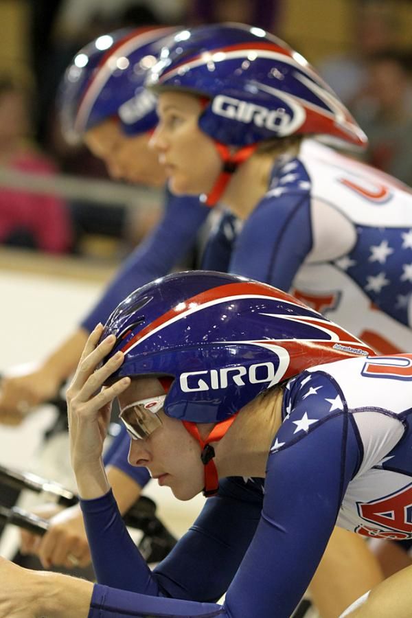 Final adjustments for Sarah Hammer as she prepares to lead of the American team in the women's 3,000m team pursuit qualifying round