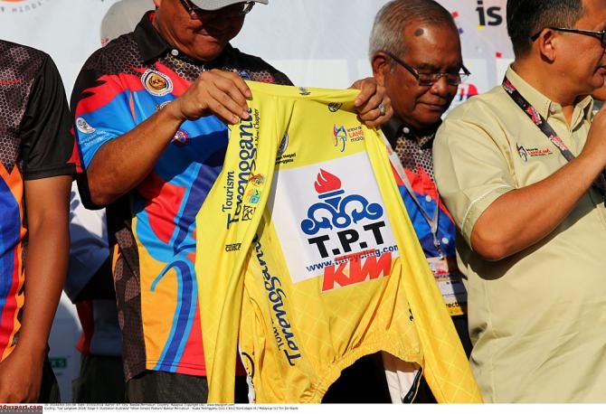 The yellow jersey ready for its wearer