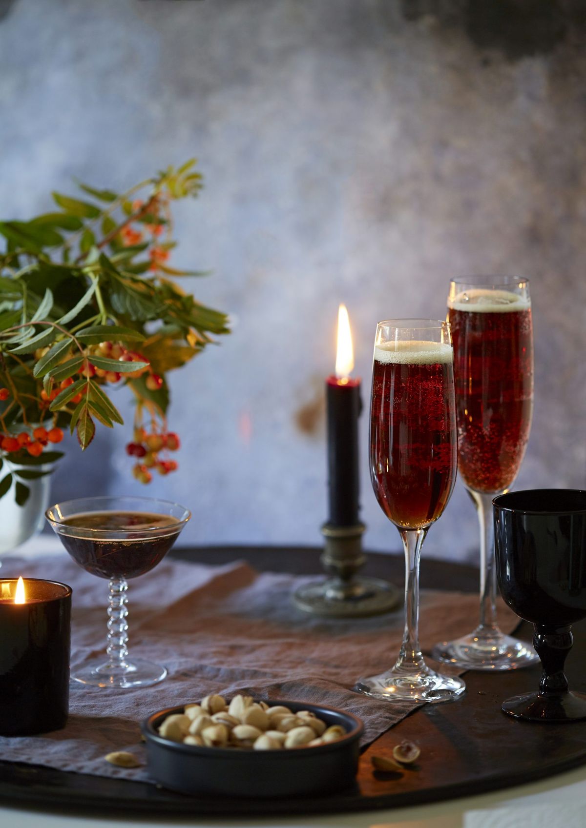 Try our striking black velvet cocktail that's both sparkling and rich this Christmas