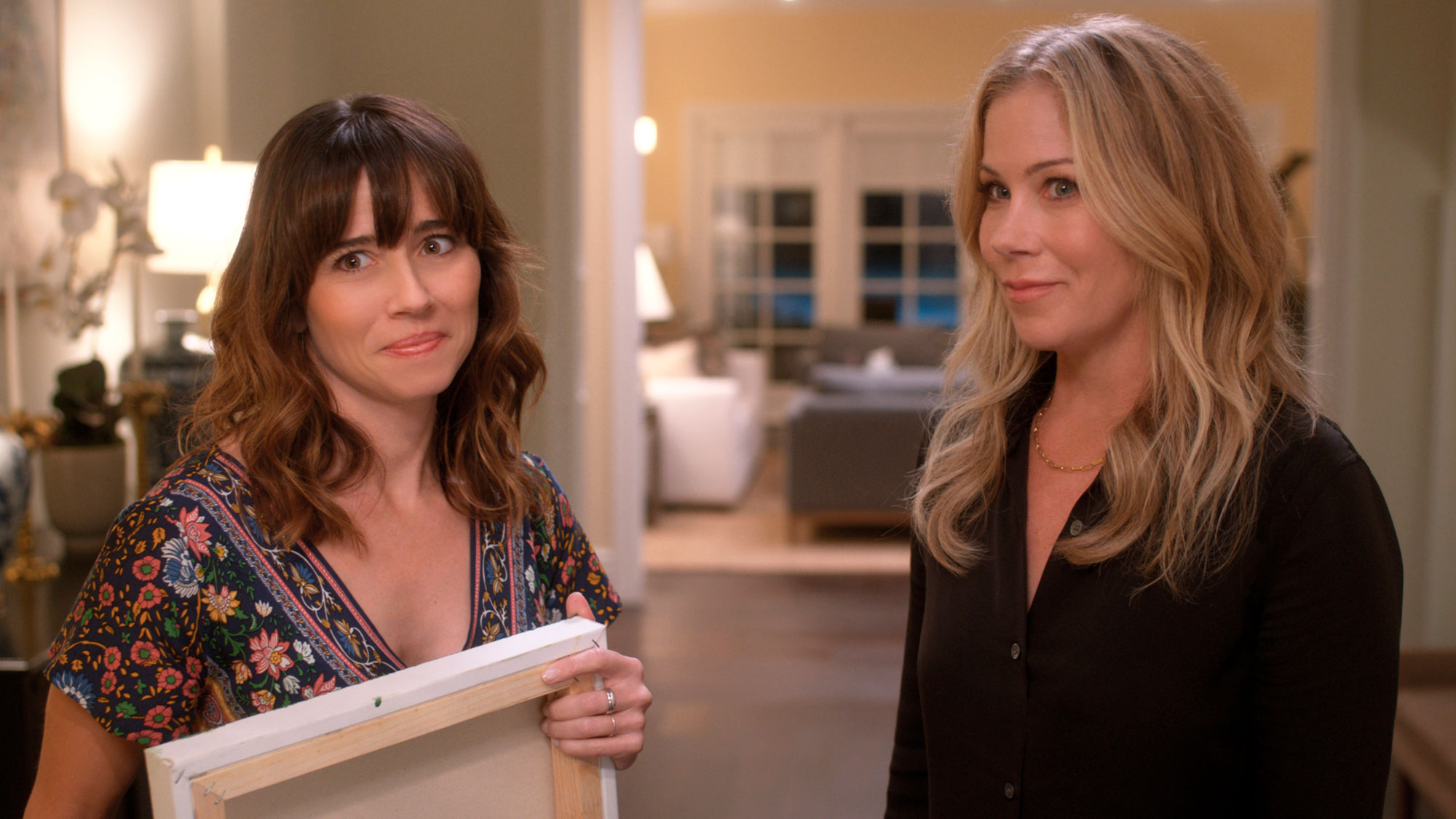 Linda Cardellini and Christina Applegate in Dead to Me