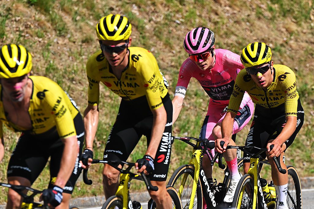  'When it goes uphill, Jonas is pretty unstoppable' Visma-Lease a Bike celebrate Vingegaard's latest Giro d'Italia stage dominance 