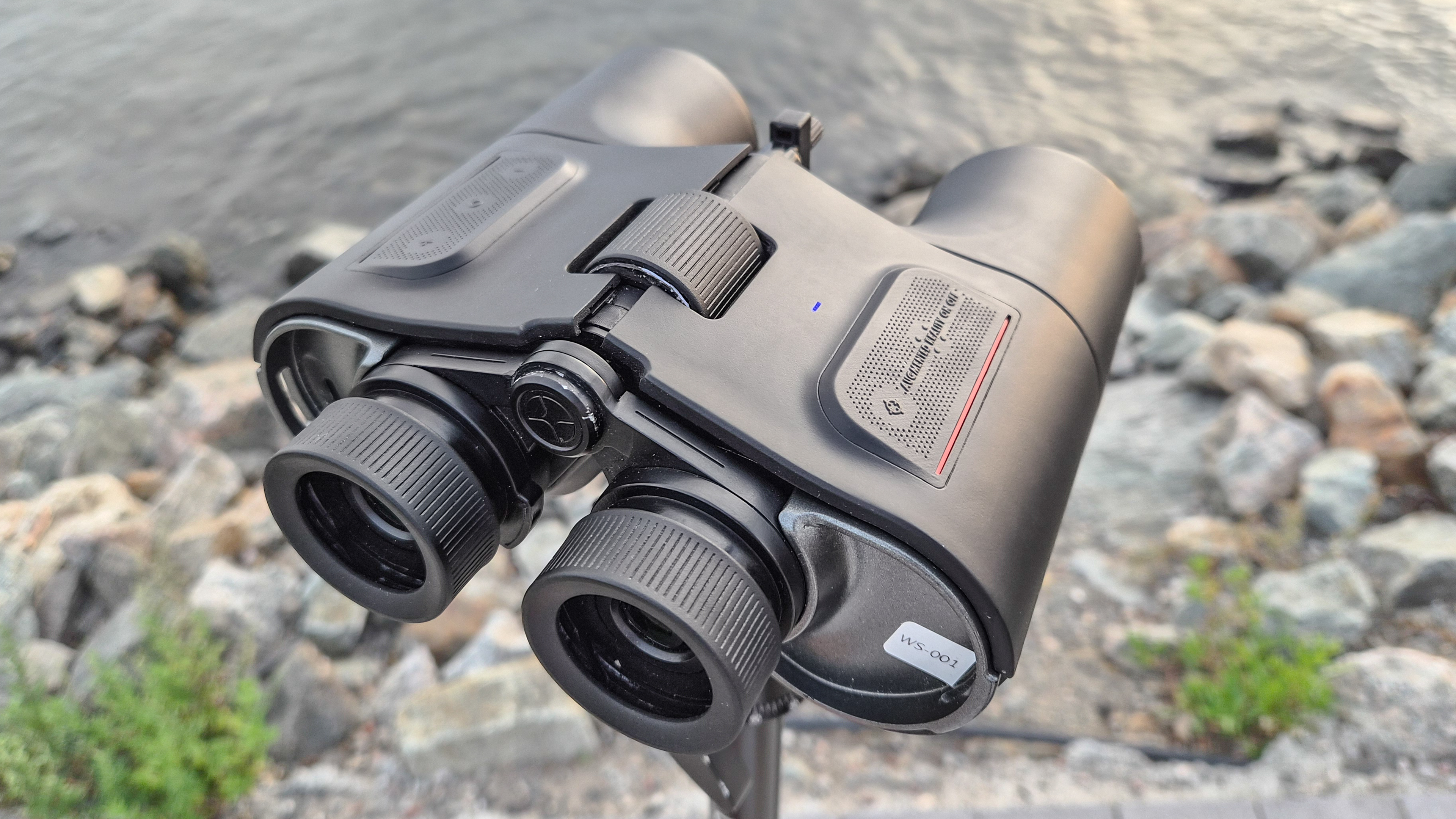 Unistellar Envision smart binoculars.