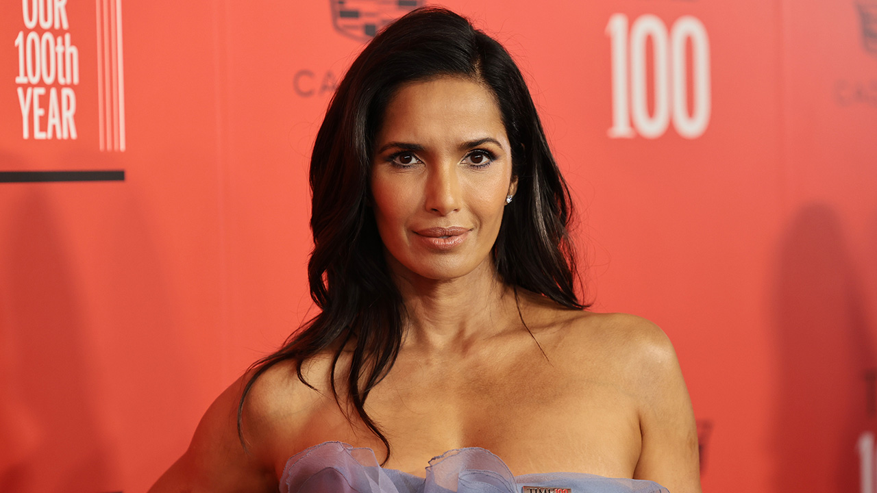 1280px x 720px - Top Chef's Padma Lakshmi Drops Underboob-Baring Bikini Pic After Clapping  Back At Trolls: 'I Have Nipples!' | Cinemablend
