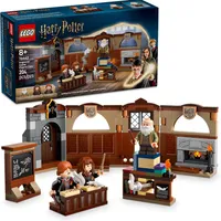 Lego Harry Potter Hogwarts Castle: Charms Class