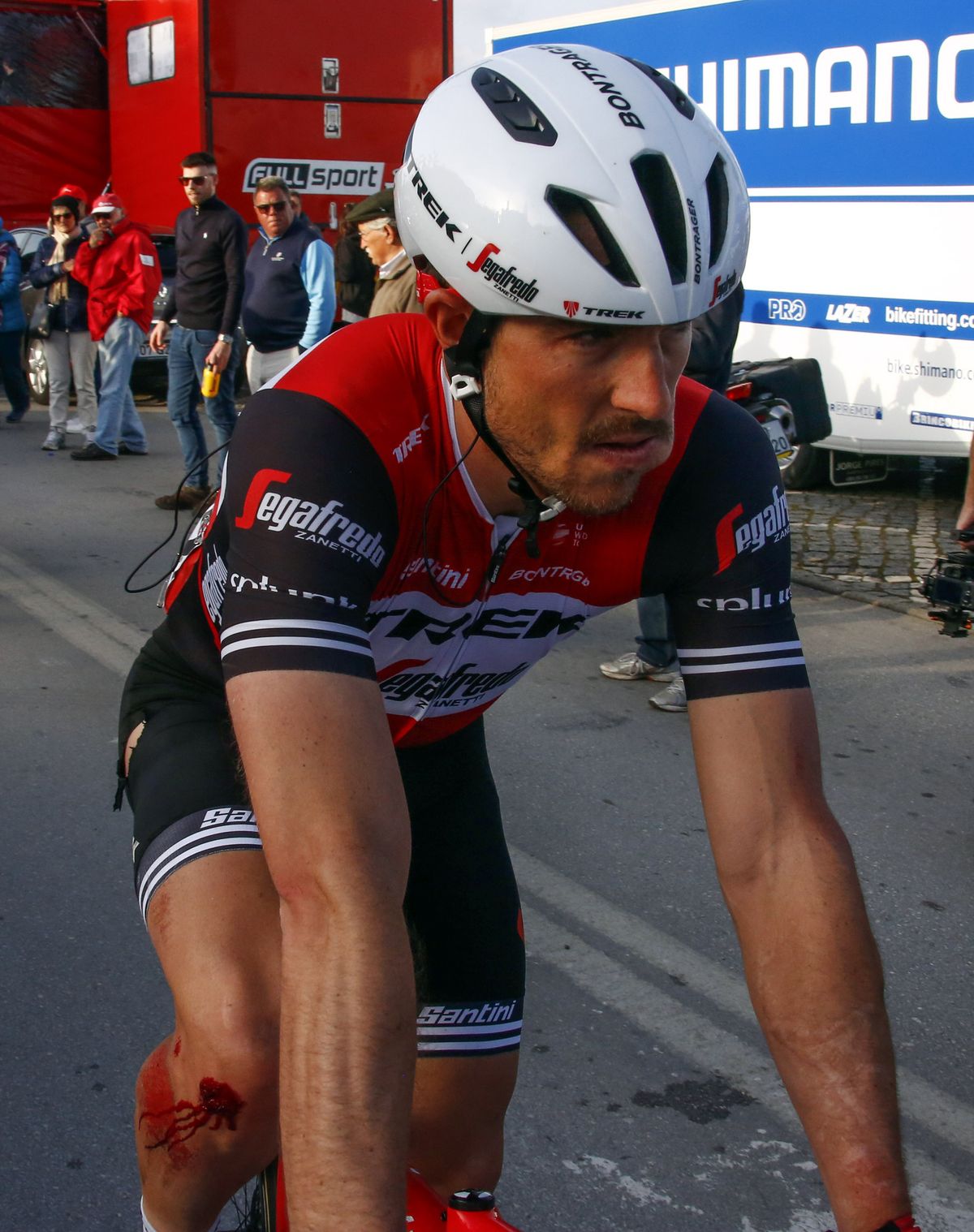 John Degenkolb (Trek-Segafredo) crashed but finished
