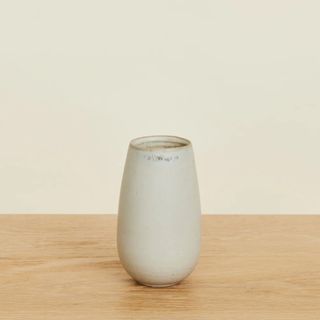 white vase from jenni kayne