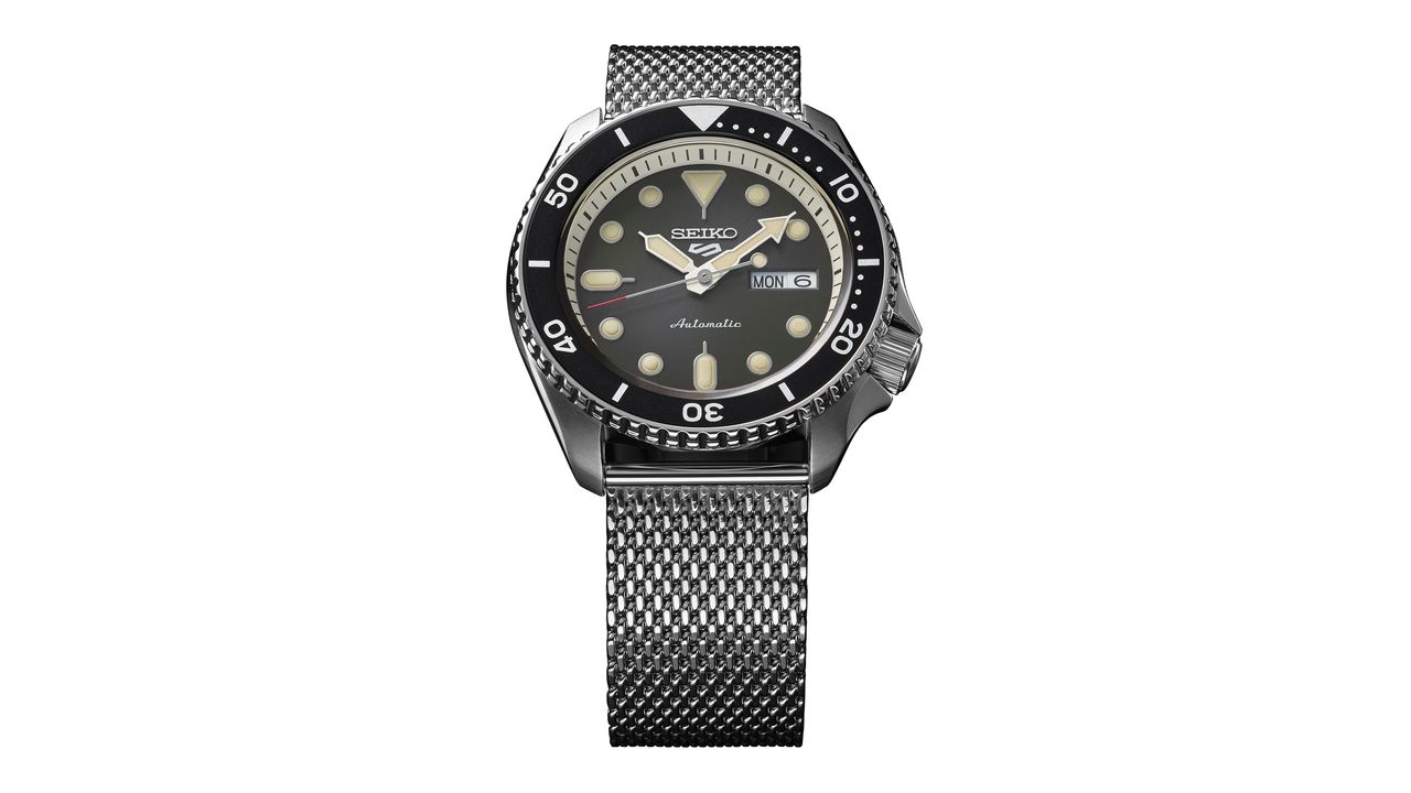Seiko 5 'Suits'