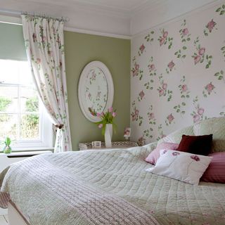 bedroom with cushions