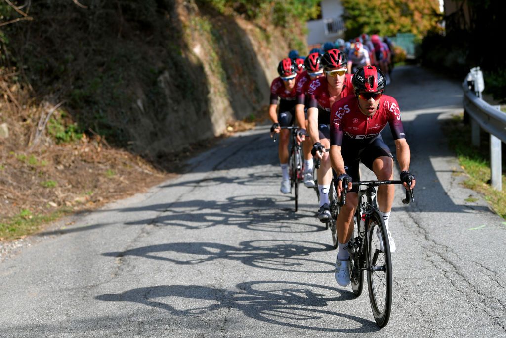 Jonathan Castroviejo leads the Ineos charge on the penultimate climb