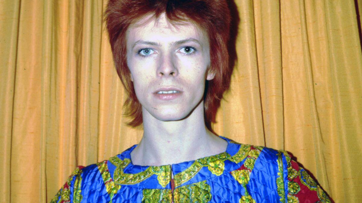 Four Ziggy Stardust-era David Bowie B-side Tracks Will Arrive On Record ...