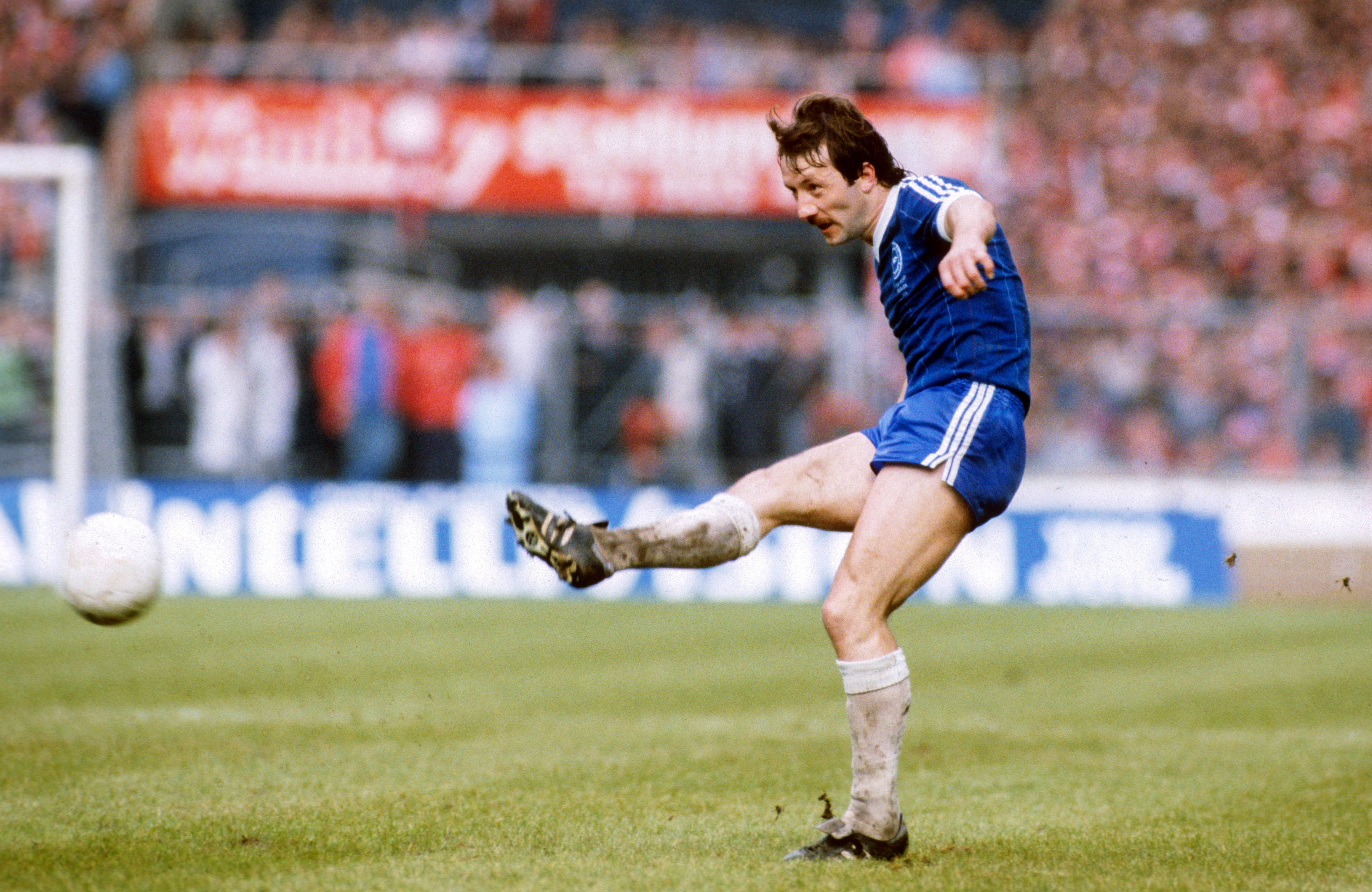 Jimmy Case in action for Brighton in the 1983 FA Cup final against Manchester United.
